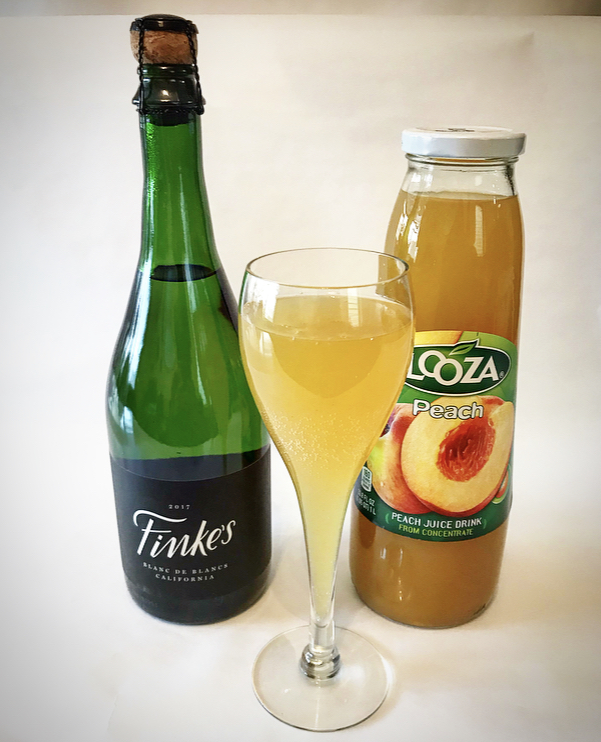 What mama doesn't love brunch? If you are looking for a new spin on your brunch cocktails we've got you. You can upgrade your mimosa to a fresh and sophisticated brunch drink, the Peach Bellini with this easy Bellini recipe.  